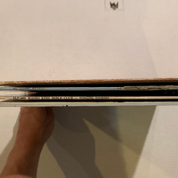 4 Christian Religious Vinyl LP Records - Picture 3 of 4